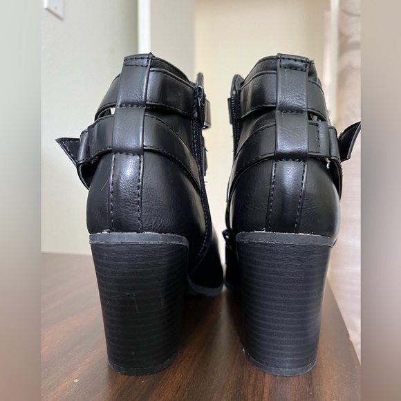 Material Girl ankle booties, size 9.5 - Picture 7 of 10